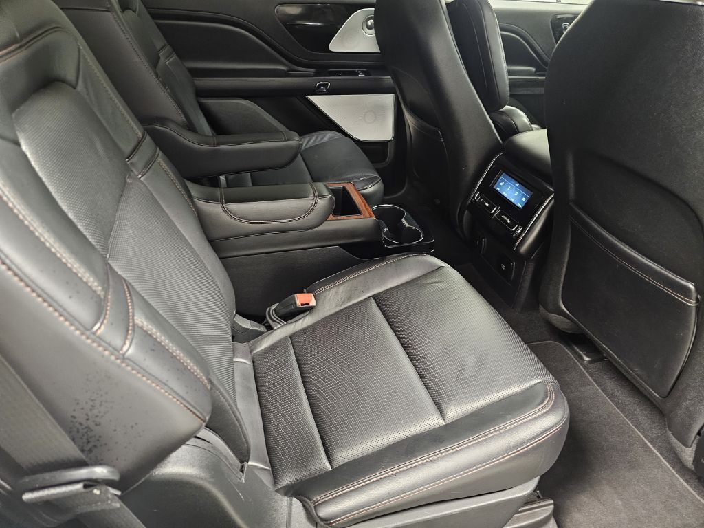 2020 Lincoln Aviator Image 18