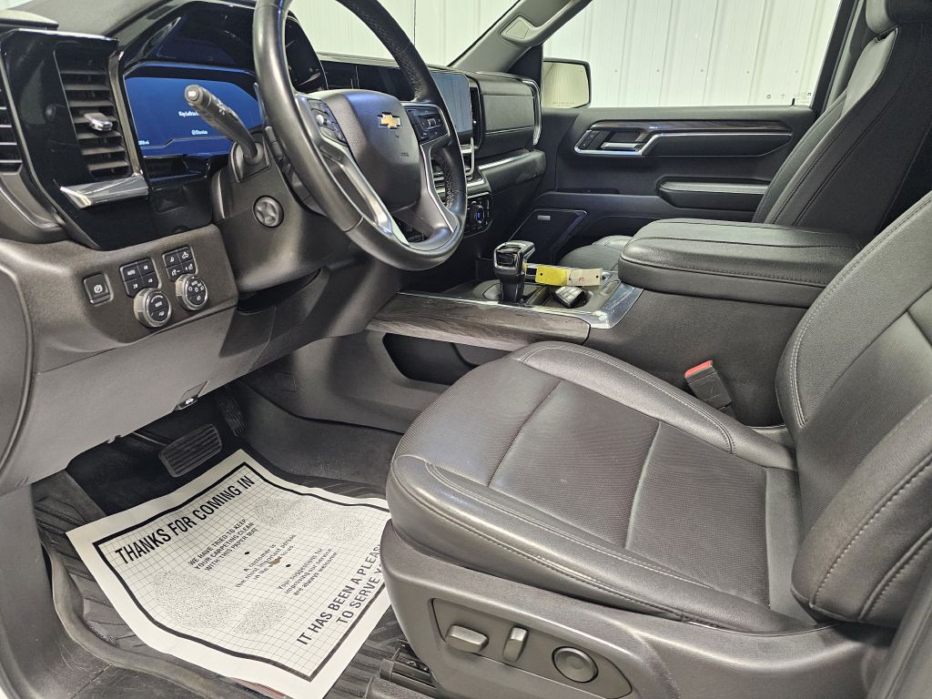 2024 Chevrolet Silverado 1500 Image 9