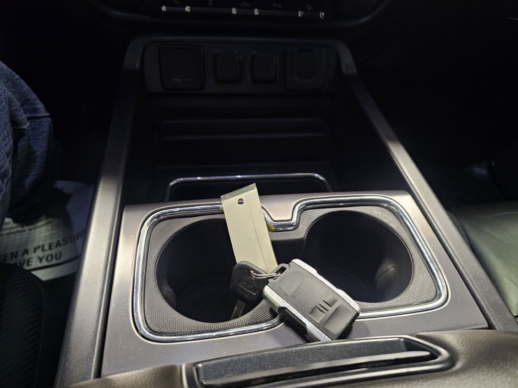 2016 GMC Sierra Image 21