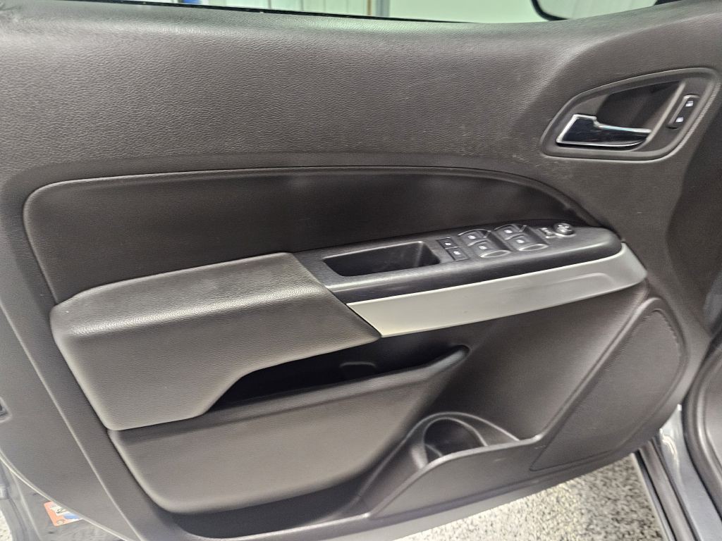 2016 Chevrolet Colorado Image 8