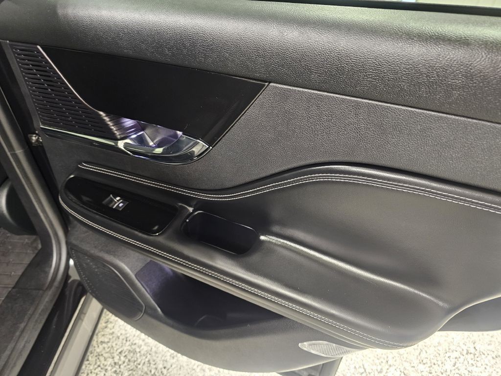 2020 Lincoln Corsair Image 15