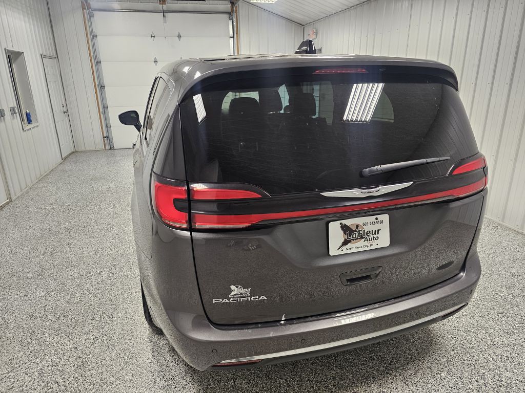 2023 Chrysler Pacifica Image 5