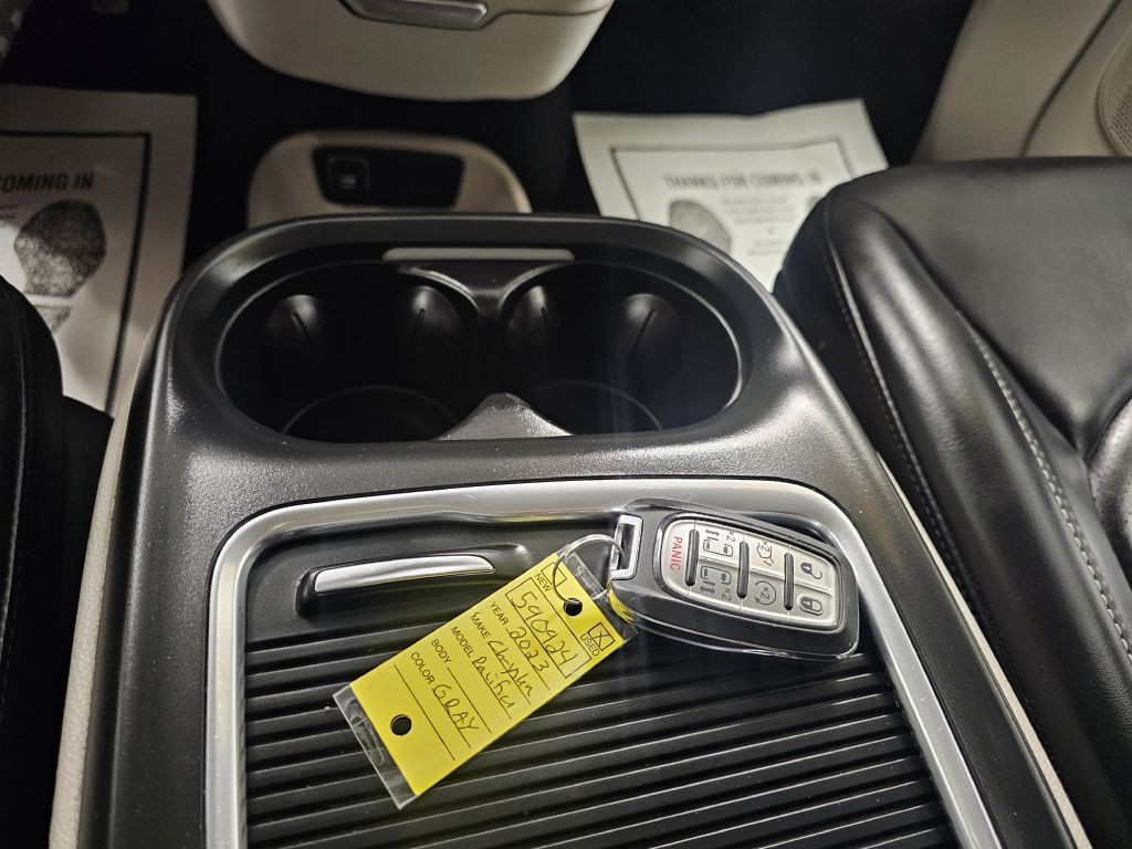 2023 Chrysler Pacifica Image 20