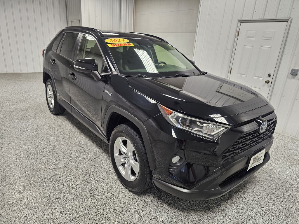 2020 Toyota Rav4 Image 2