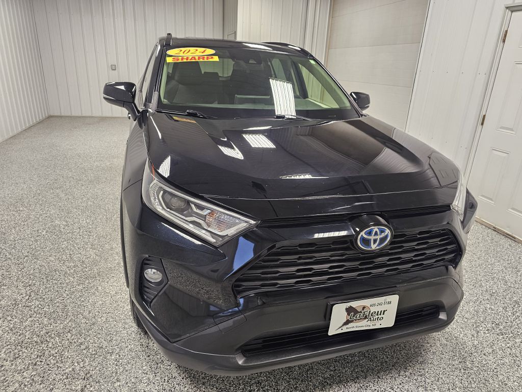 2020 Toyota Rav4 Image 3