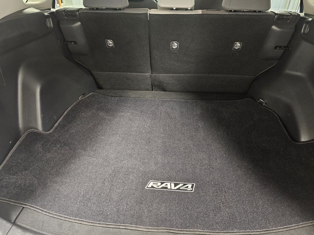 2020 Toyota Rav4 Image 13