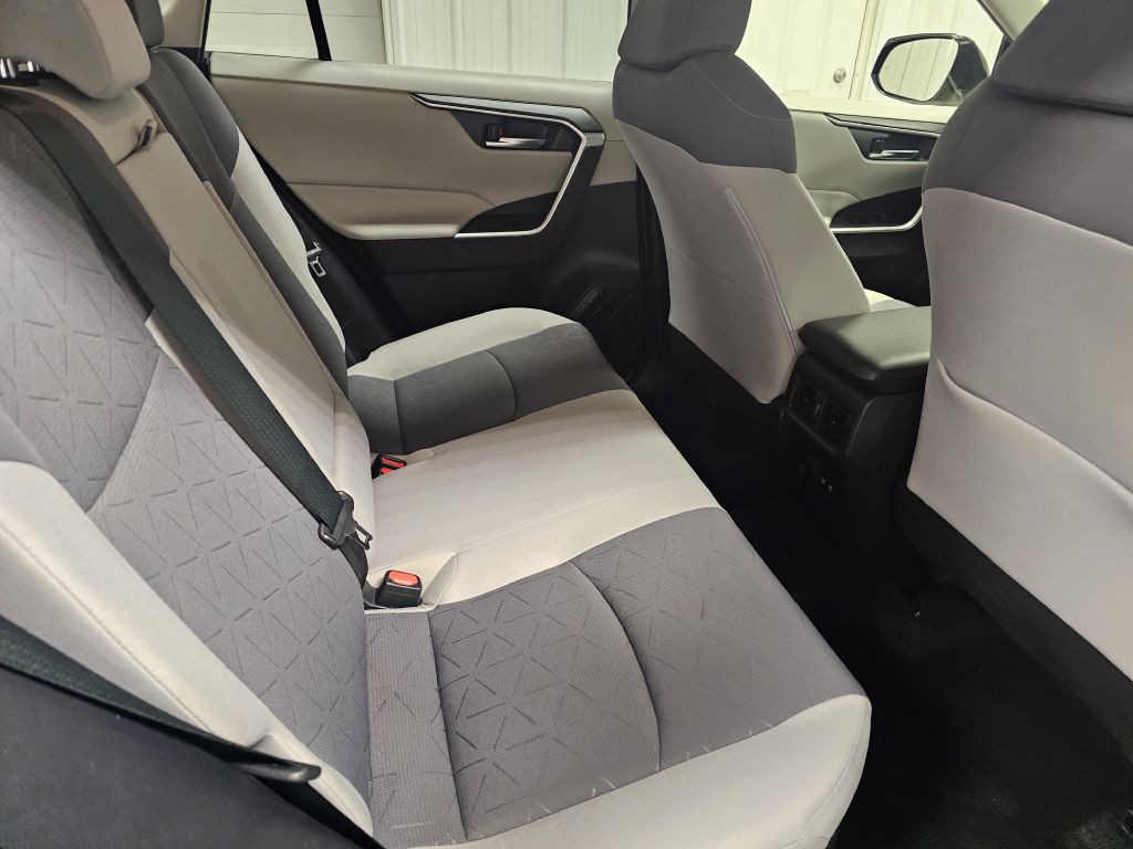 2020 Toyota Rav4 Image 15