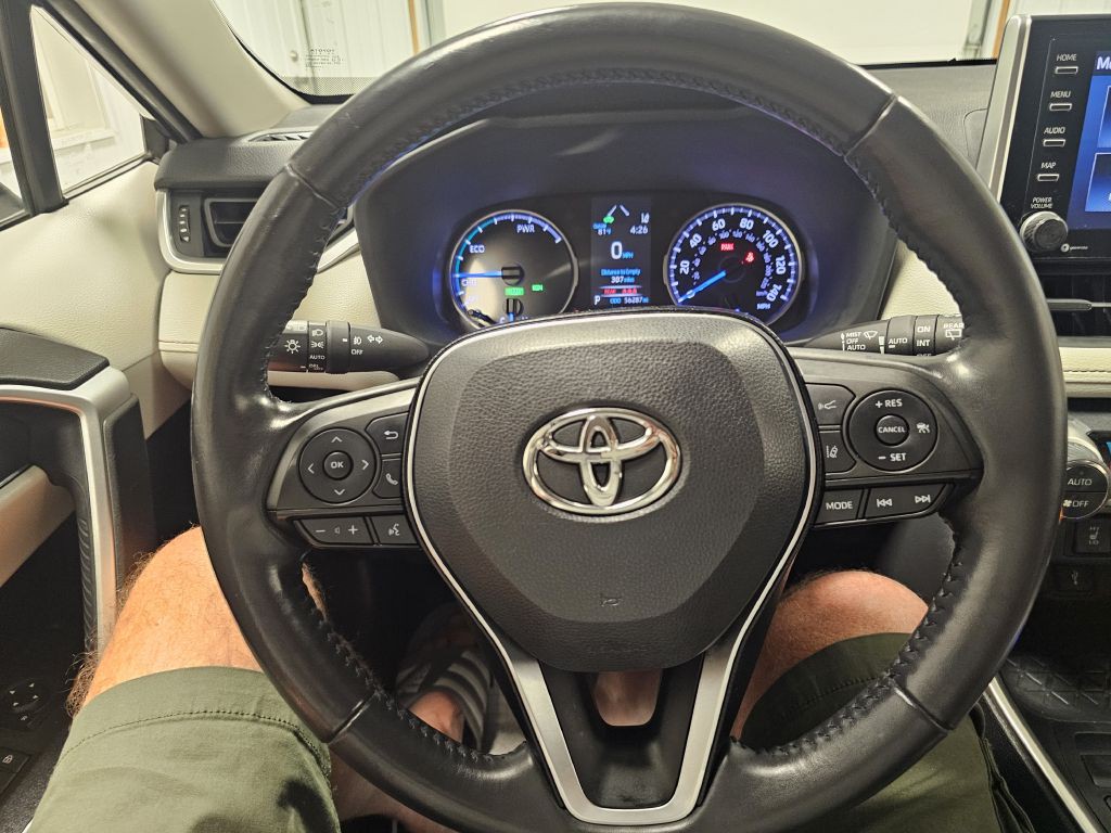 2020 Toyota Rav4 Image 18
