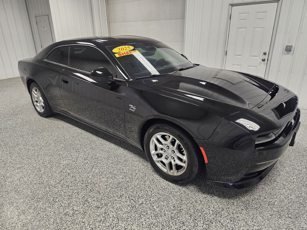 2025 Dodge Charger Image 2