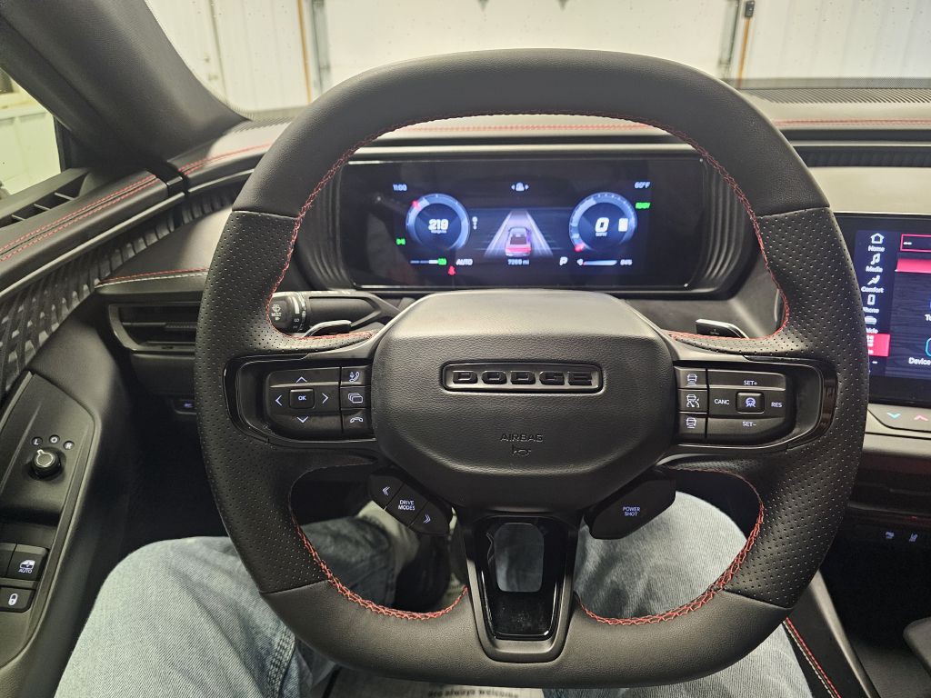 2025 Dodge Charger Image 16