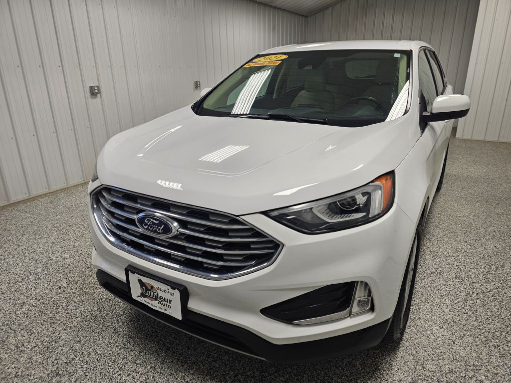 2021 Ford Edge Image 4