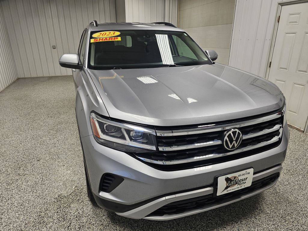 2023 Volkswagen Atlas Image 3