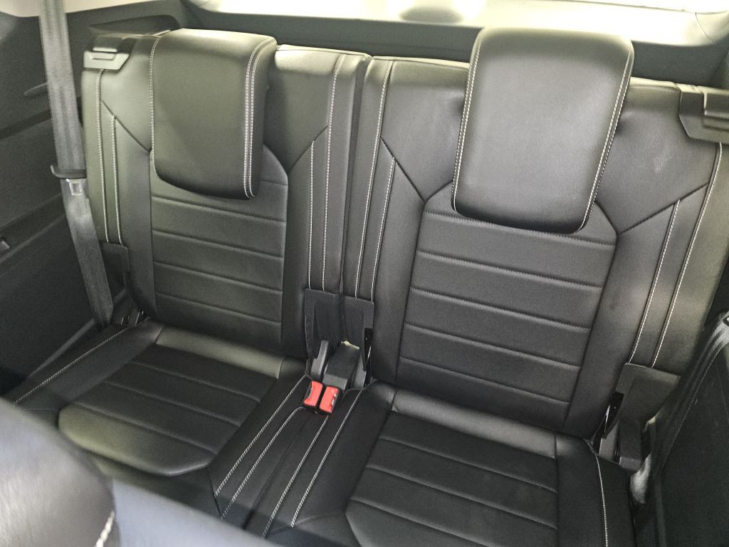 2021 Volkswagen Atlas Image 13