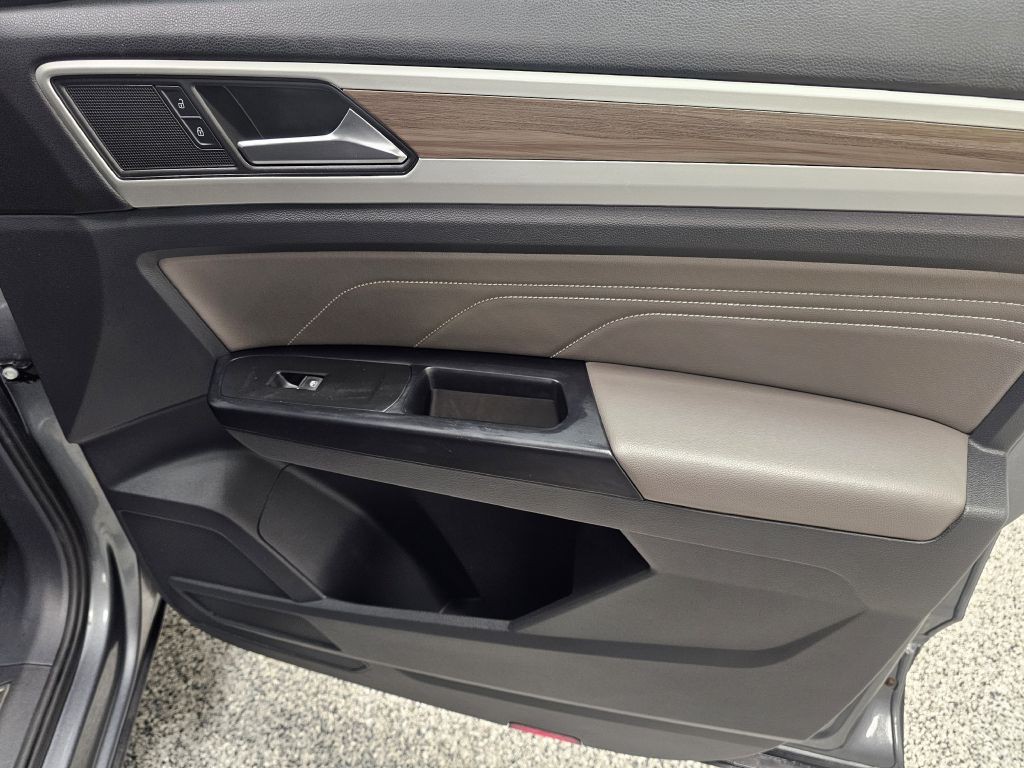 2021 Volkswagen Atlas Image 17