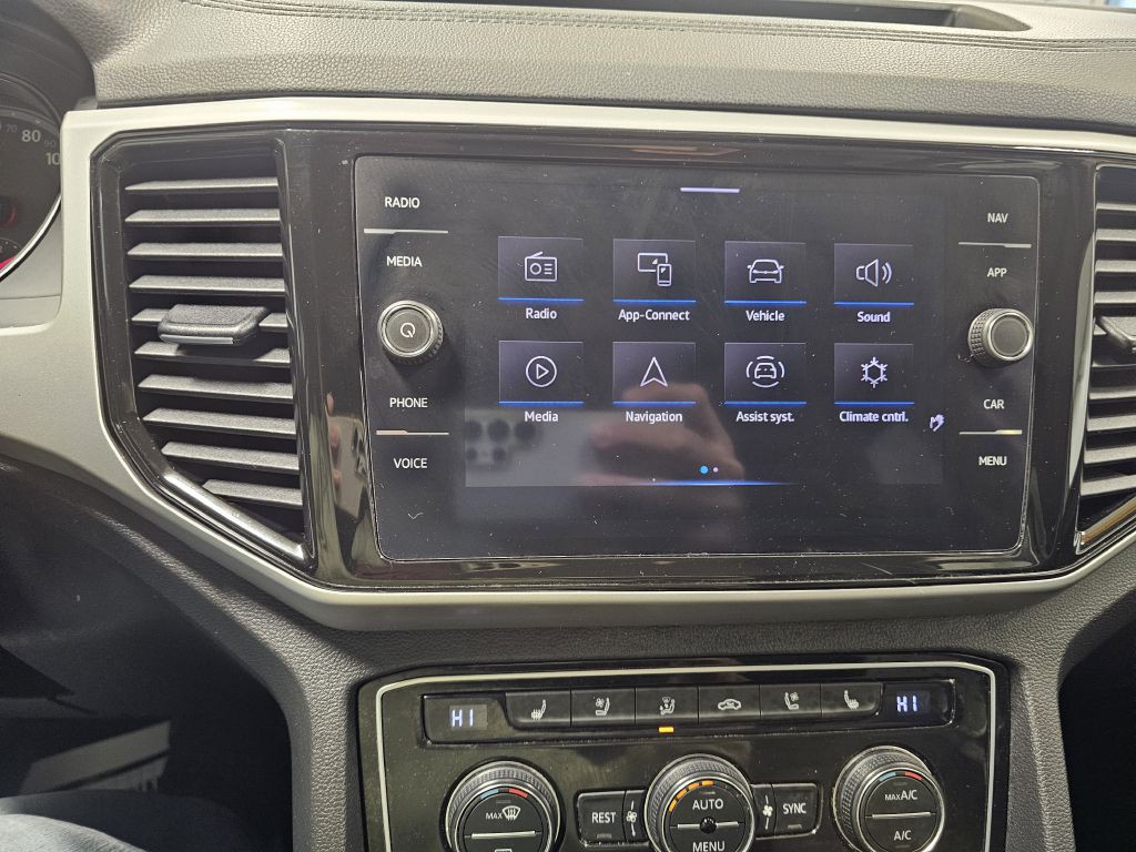 2021 Volkswagen Atlas Image 25