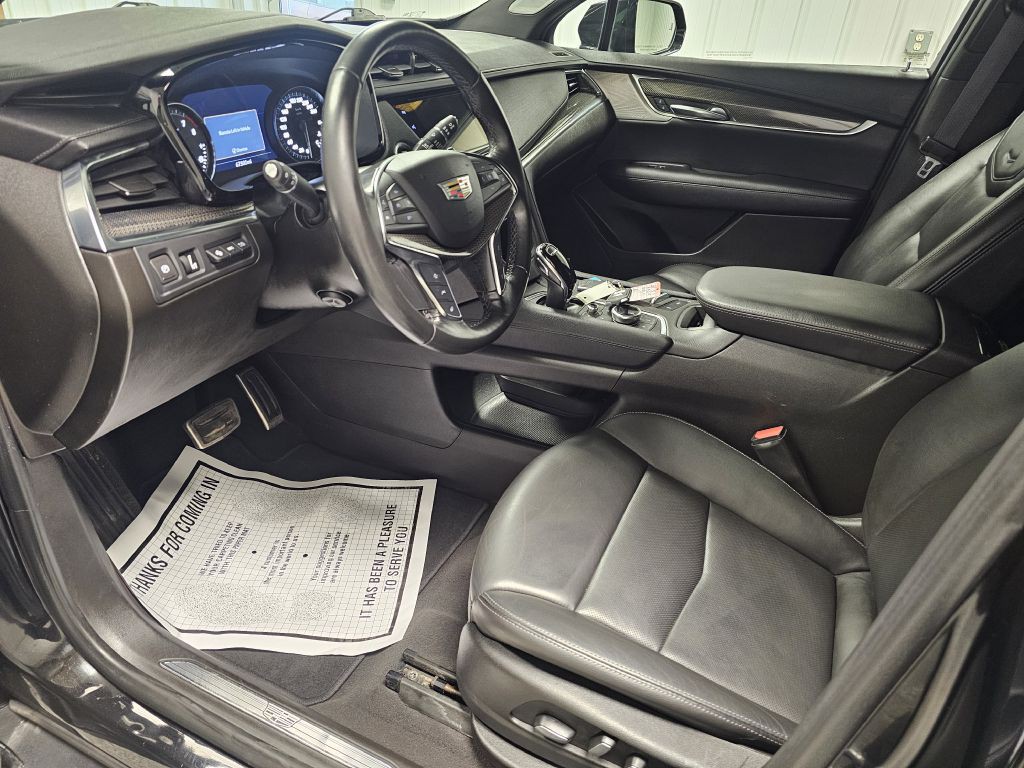2022 Cadillac XT5 Image 10