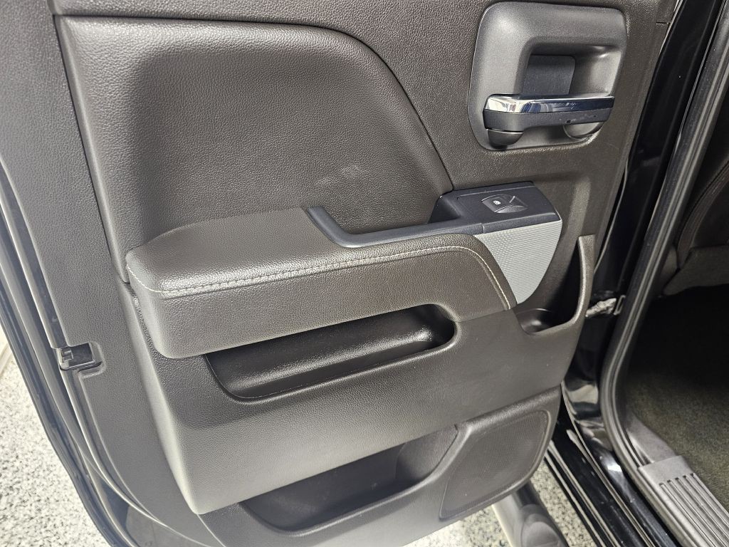 2018 Chevrolet Silverado 1500 Image 11