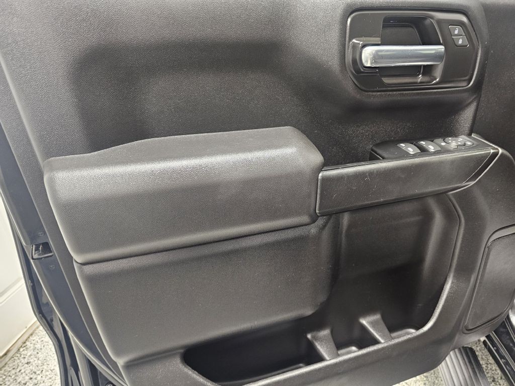2021 Chevrolet Silverado 1500 Image 8