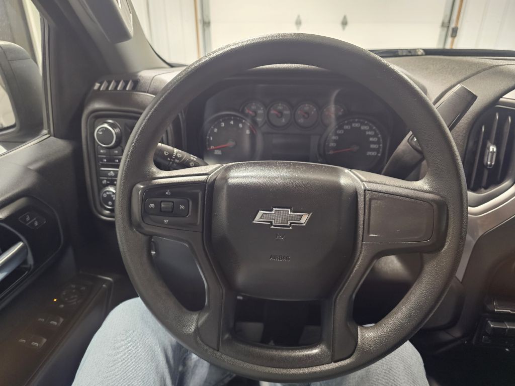 2021 Chevrolet Silverado 1500 Image 17