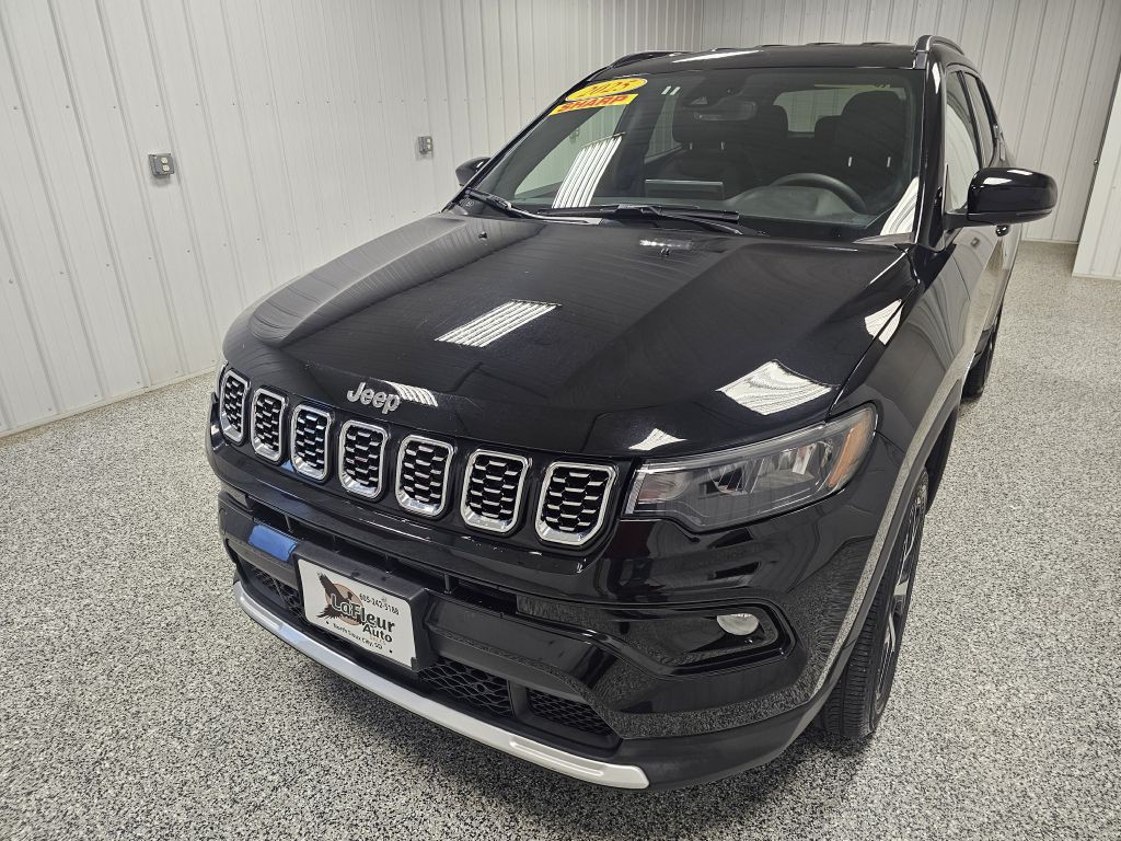 2025 Jeep Compass Image 4