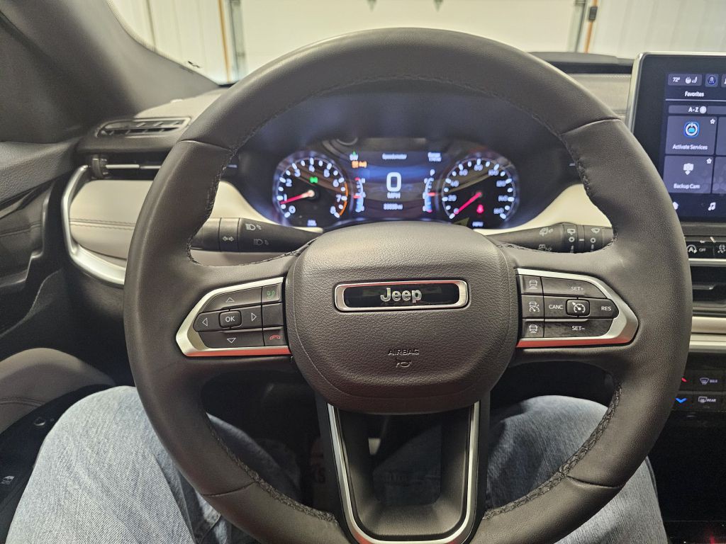 2025 Jeep Compass Image 17