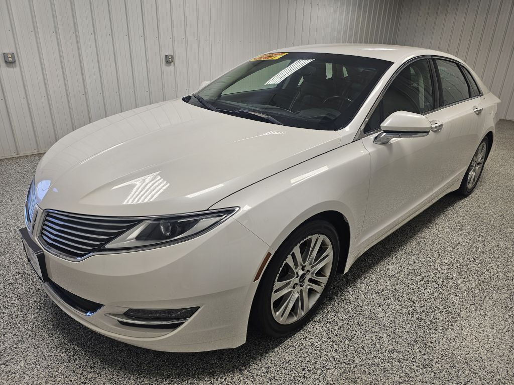 2016 Lincoln MKZ Image 1