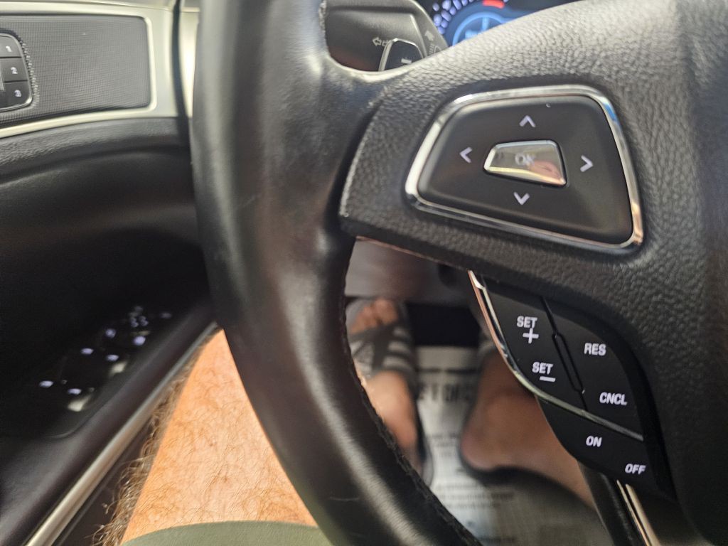 2016 Lincoln MKZ Image 19