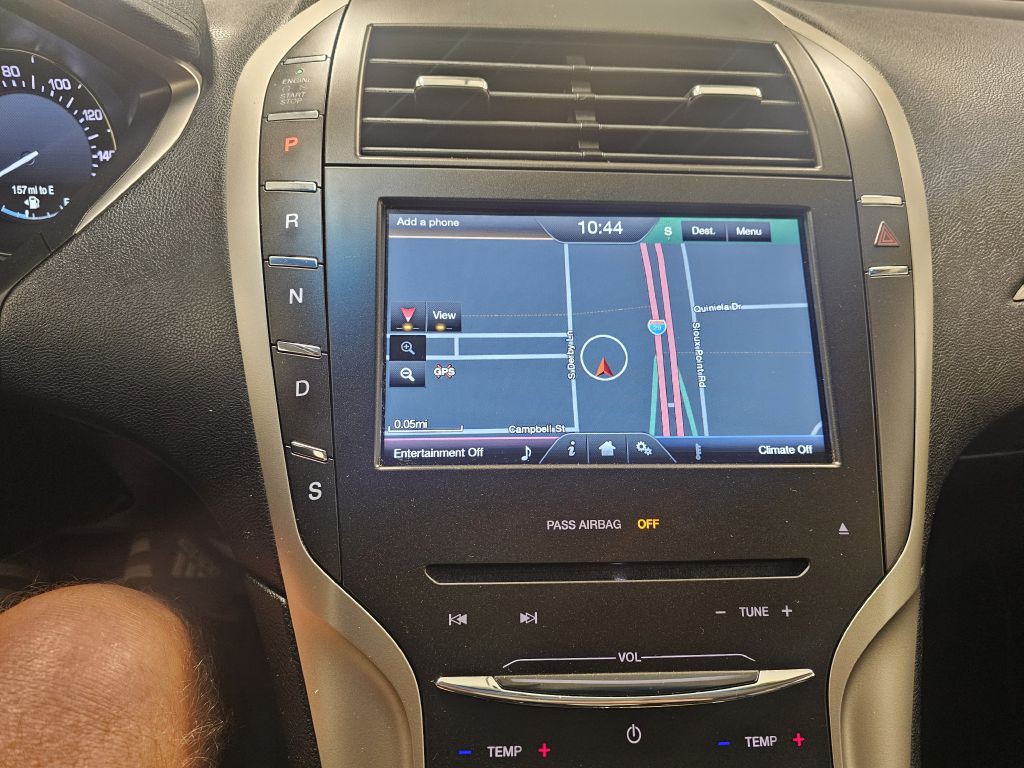 2016 Lincoln MKZ Image 25