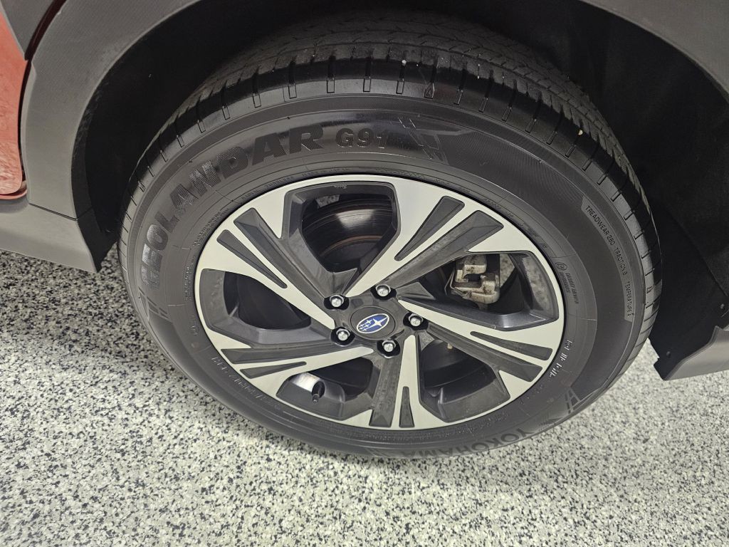 2025 Subaru Crosstrek Image 8
