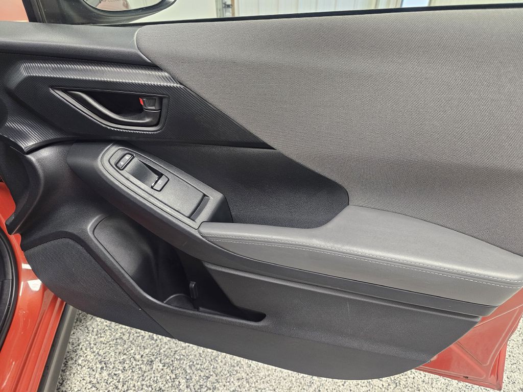 2025 Subaru Crosstrek Image 16