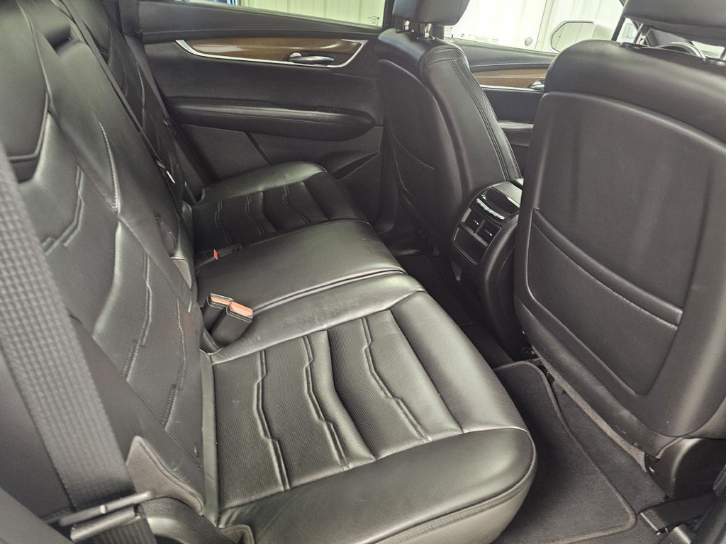 2017 Cadillac XT5 Image 15