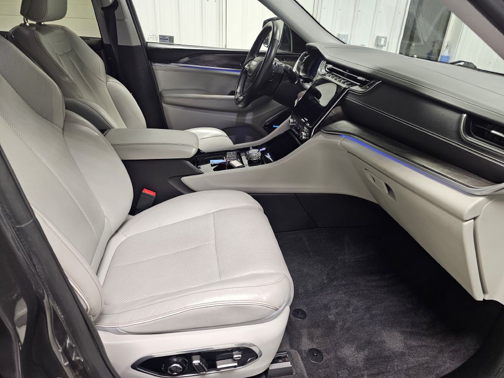 2021 Jeep Grand Cherokee Image 18