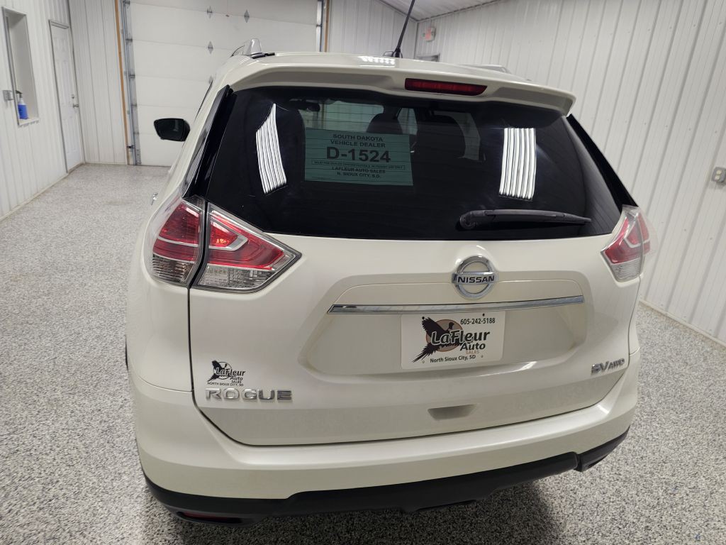 2016 Nissan Rogue Image 5