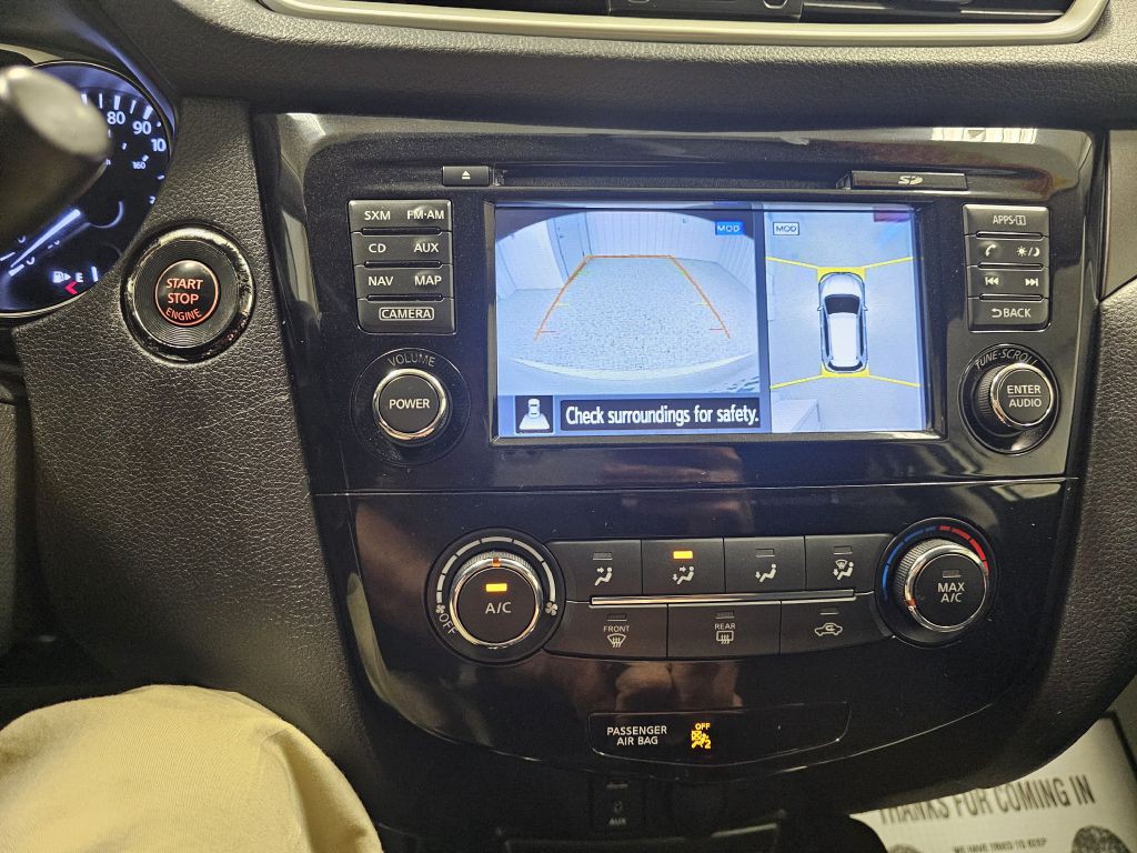 2016 Nissan Rogue Image 22