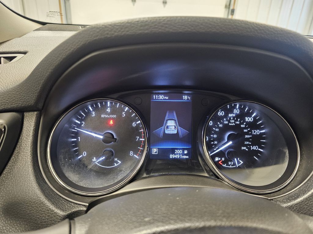 2019 Nissan Rogue Image 24