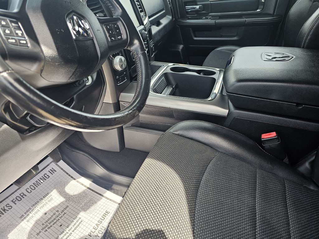 2016 RAM 1500 Image 8