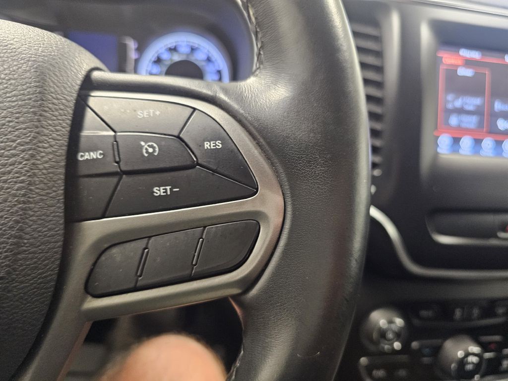 2019 Jeep Cherokee Image 19