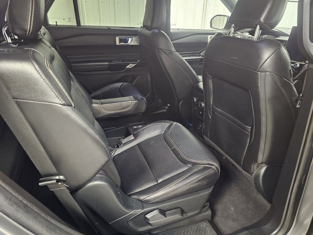 2021 Ford Explorer Image 17
