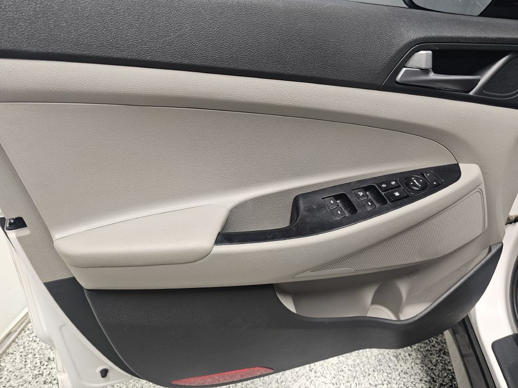 2017 Hyundai Tucson Image 7