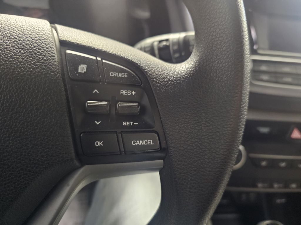 2017 Hyundai Tucson Image 18