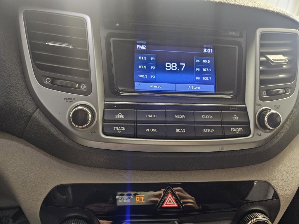 2017 Hyundai Tucson Image 21