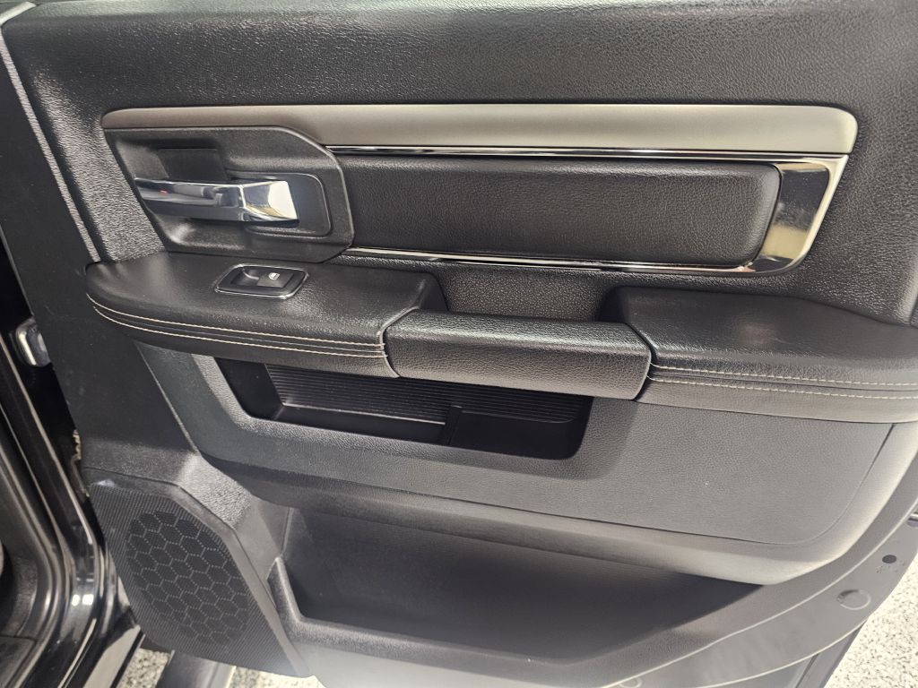 2017 RAM 1500 Image 13