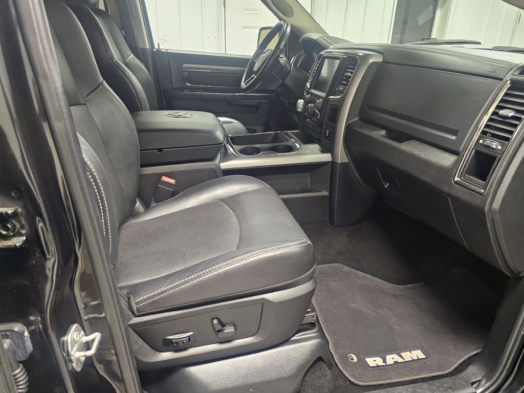 2017 RAM 1500 Image 16