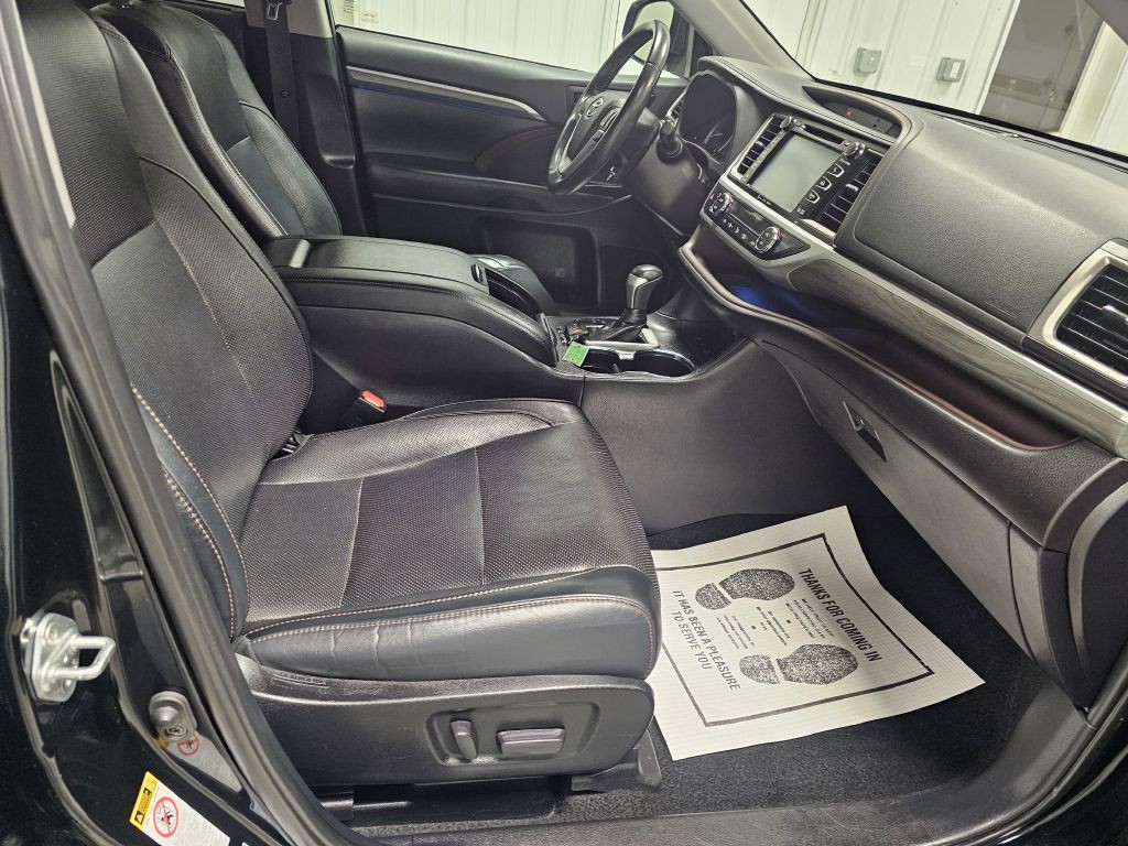 2019 Toyota Highlander Image 18