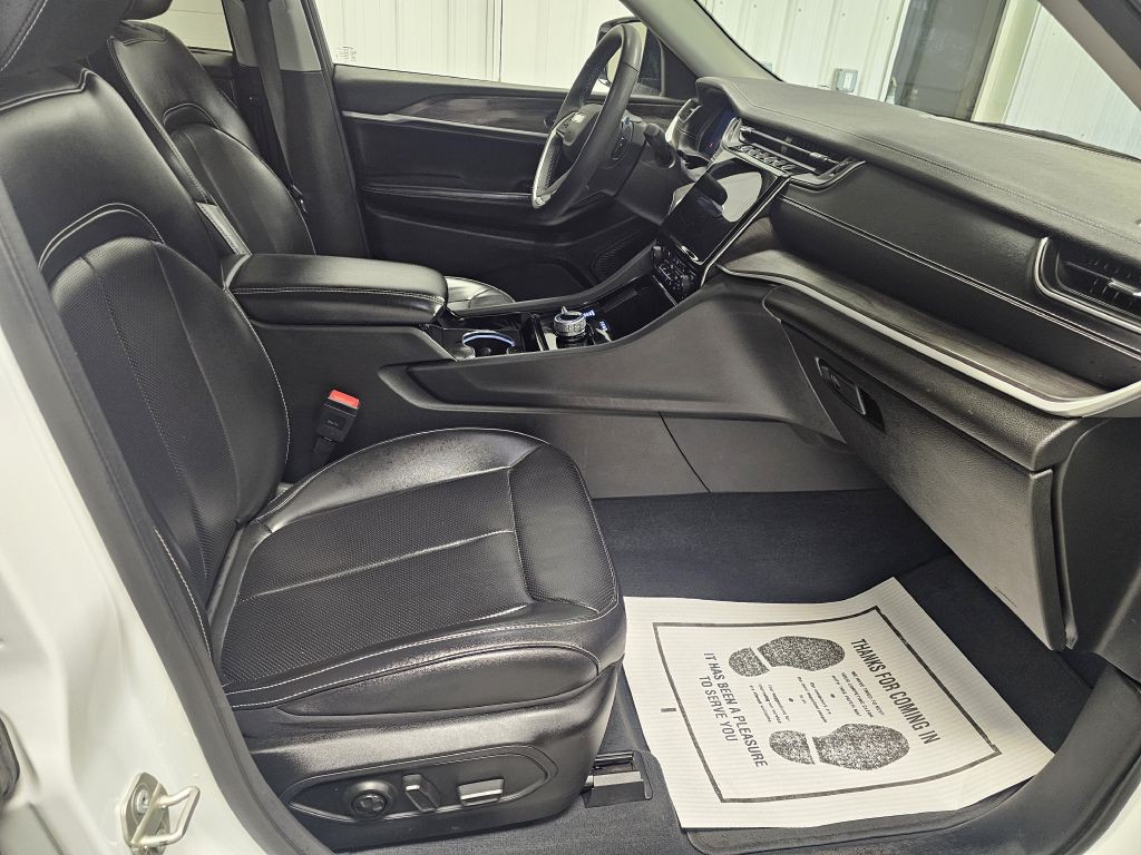 2023 Jeep Grand Cherokee Image 18