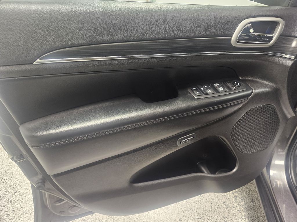 2021 Jeep Grand Cherokee Image 8
