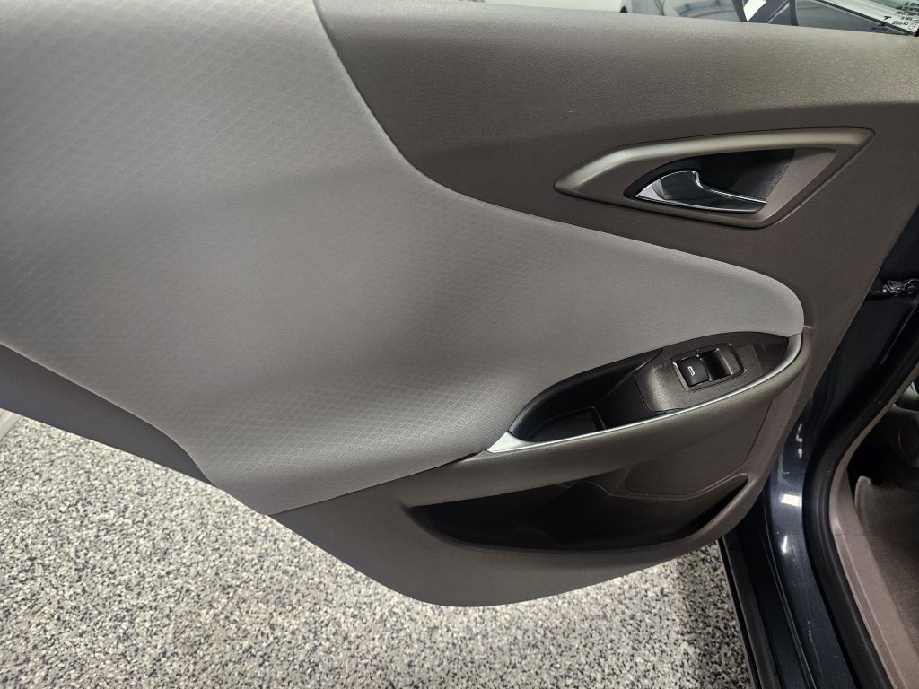 2021 Chevrolet Malibu Image 10