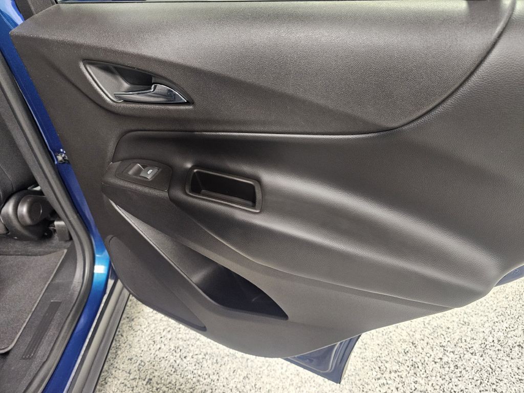2019 Chevrolet Equinox Image 13