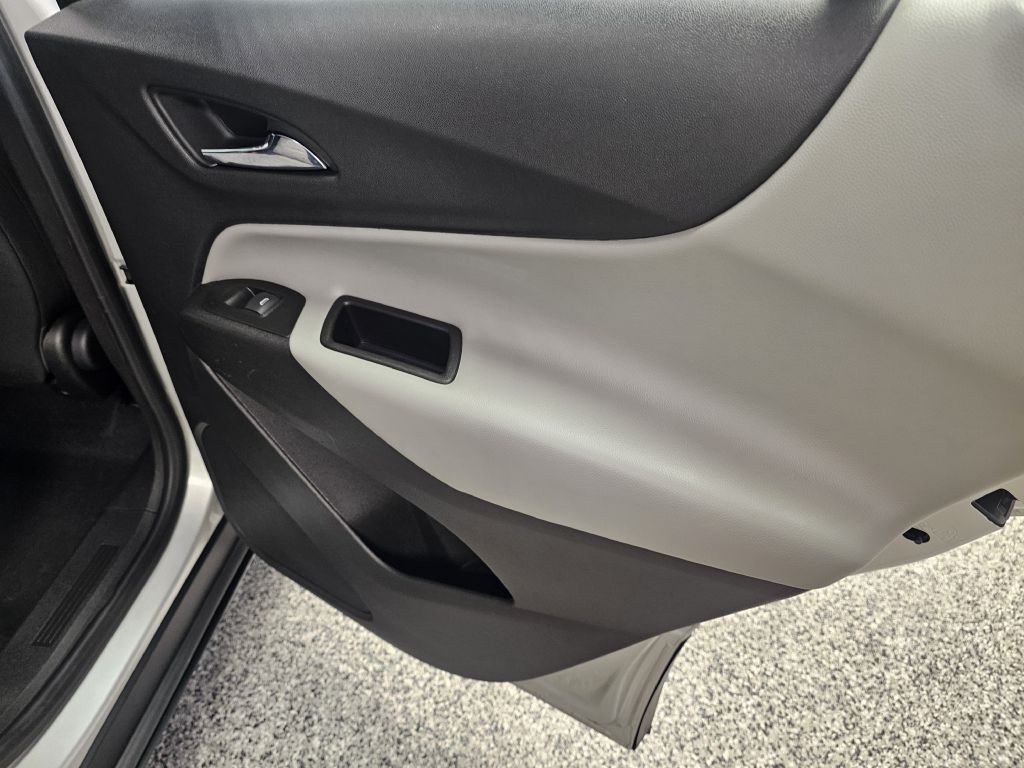 2020 Chevrolet Equinox Image 13