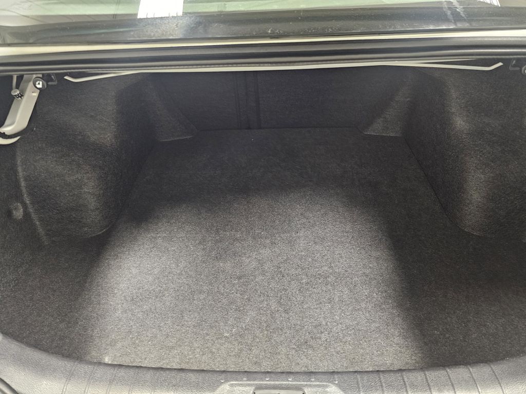 2025 Nissan Altima Image 12